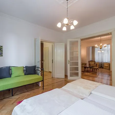 2 Apartment