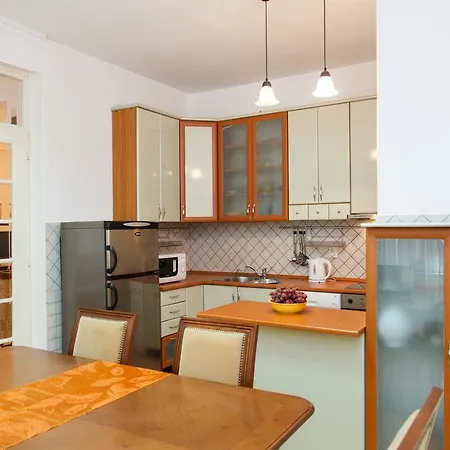 2 Apartament Belgrad